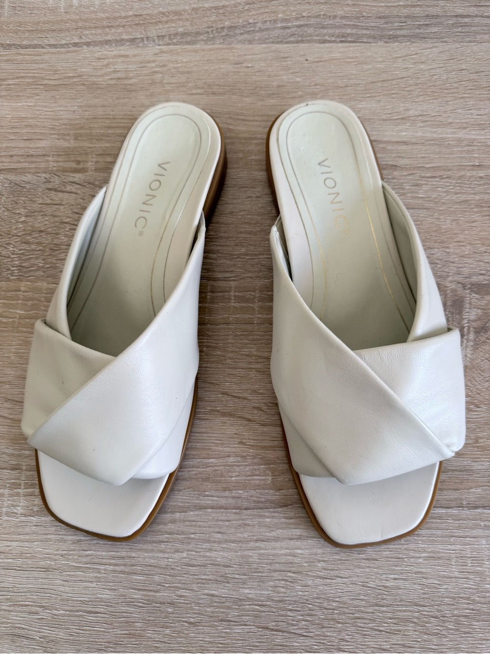 Vionic Cream Crisscross Slide Mules - Picture 6 of 8